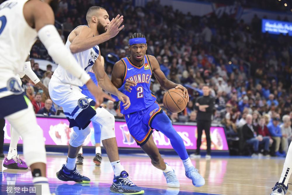 场上更进一 场上更进一